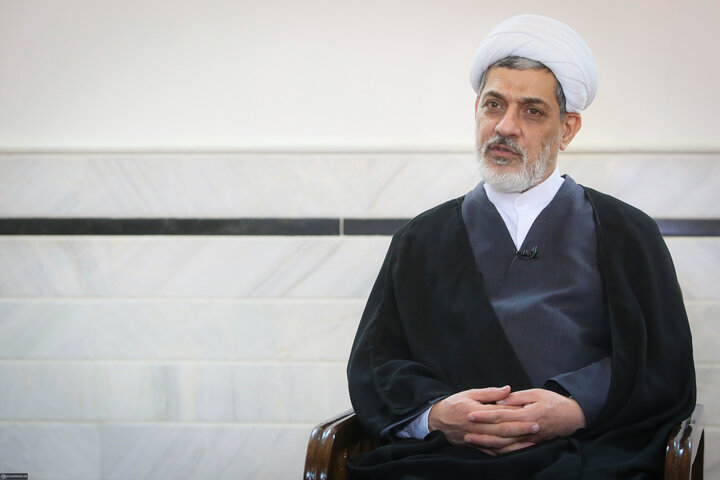 سخن تاریخ و مام جواد (علیه السلام) تبحر و تسلط ایشان بر علوم مختلف اسلامی