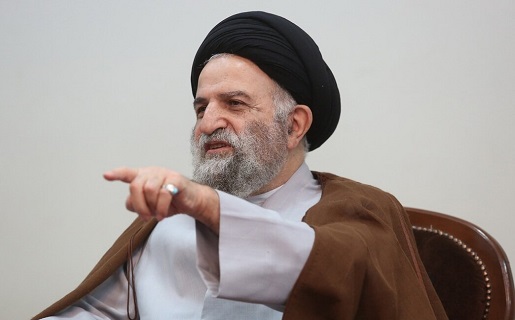 سخن تاریخ و هویت ایرانی با تشیع قوی‌تر شد
