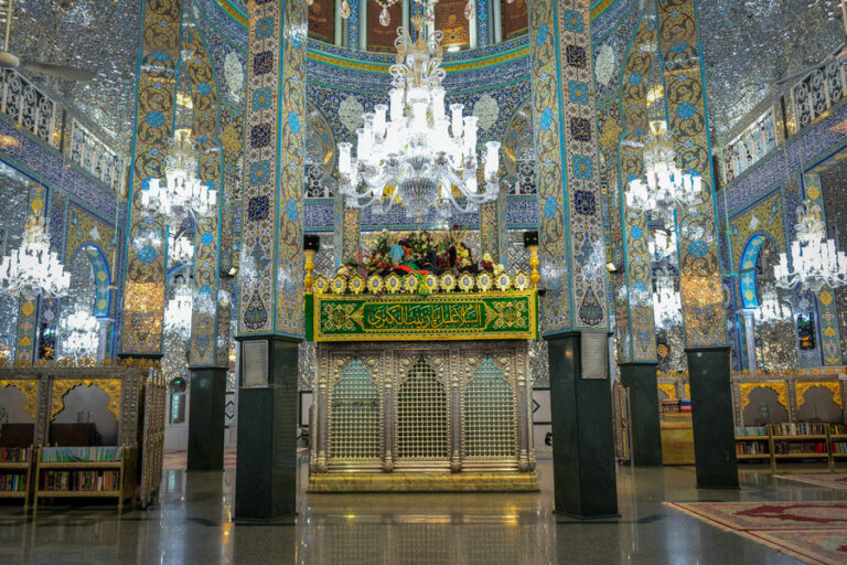 سخن تاریخ و واکاوی مقام رضوان در ابعاد وجودی حضرت زینب (سلام الله علیها) (مطالعه موردی: خطبه های کوفه و شام)