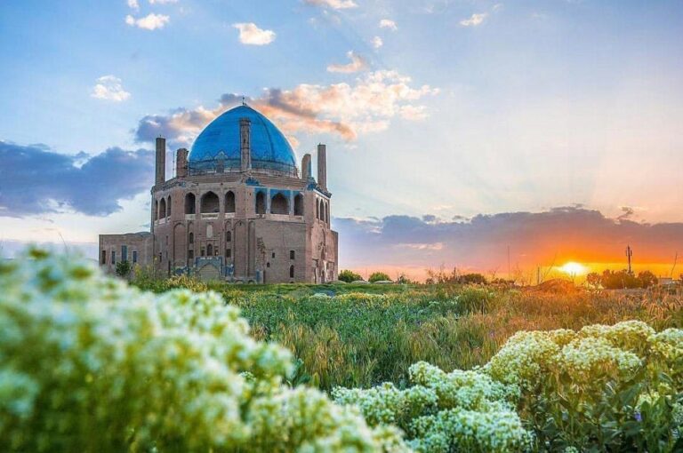 سخن تاریخ و رویکرد صفویان نسبت به هنر در ایام سلطنت شاه محمد خدابنده