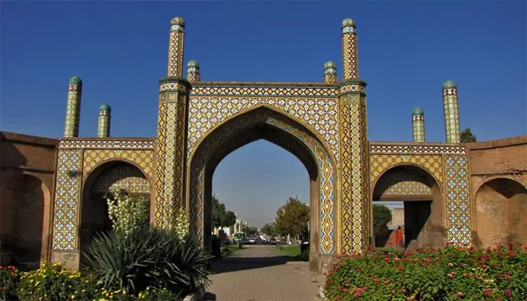 سخن تاریخ و زمینه‌های گسترش تشیع در شهر قزوین با تأکید ‌بر مهاجرت خاندان‌های شیعه