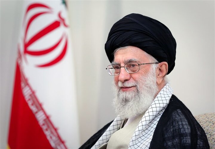 سخن تاریخ و نقش انقلاب اسلامی ایران در افول قدرت امریکا در اندیشه دفاعی امام خامنه ای
